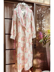 1970-80's Lace/floral Nicole robe